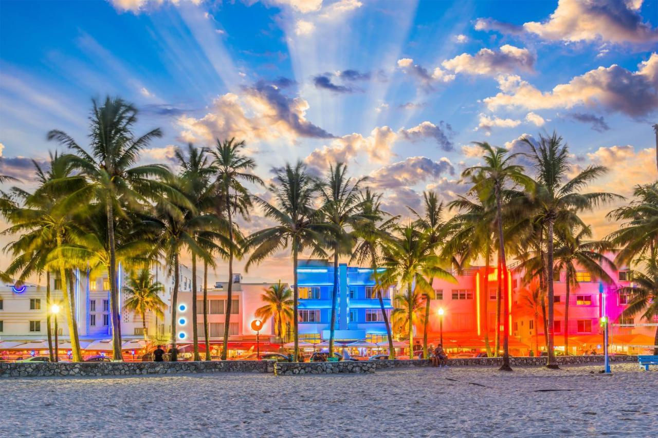 Park Royal Miami Beach Hotel Exterior photo