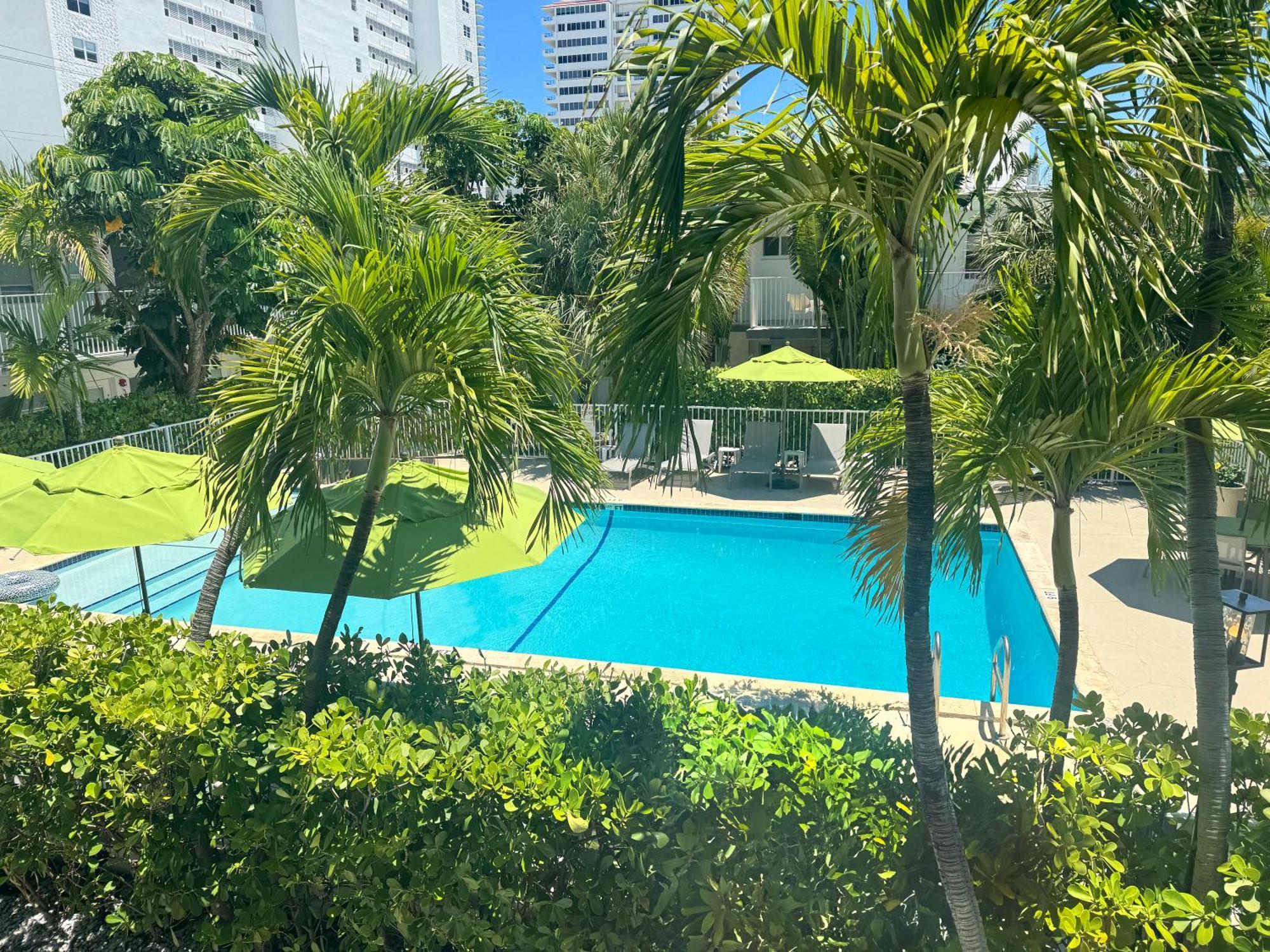 Park Royal Miami Beach Hotel Exterior photo